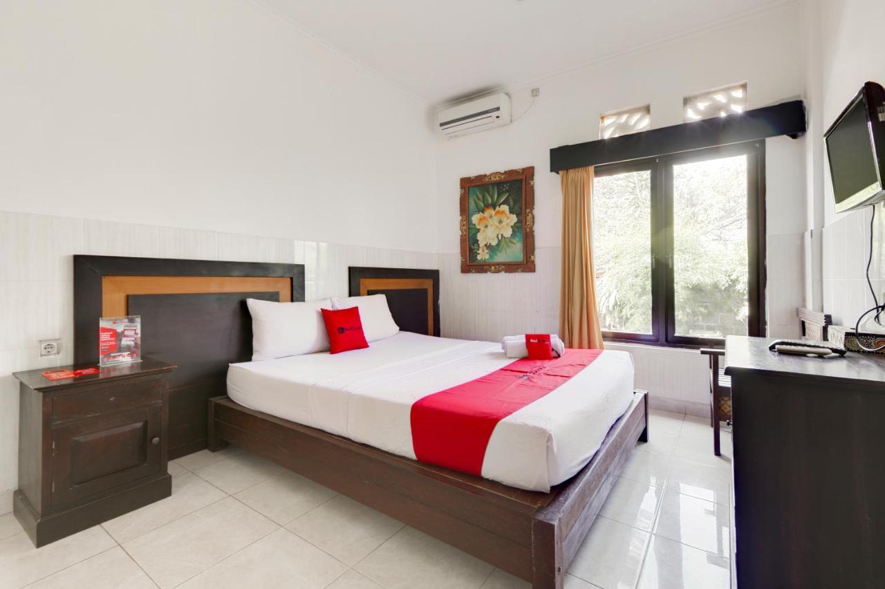 เรดดอร์ซ เนียร์ สตาเดียน กอมป์ยัง ซูจานา บาหลี Hotel เดนปาซาร์ ภายนอก รูปภาพ